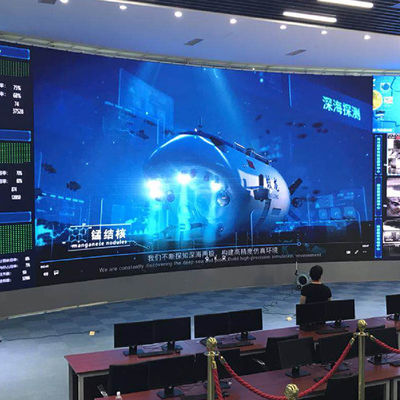 Large Fixed P1.8 Indoor LED Cabinet 640×640mm Multi Directional Adjustable